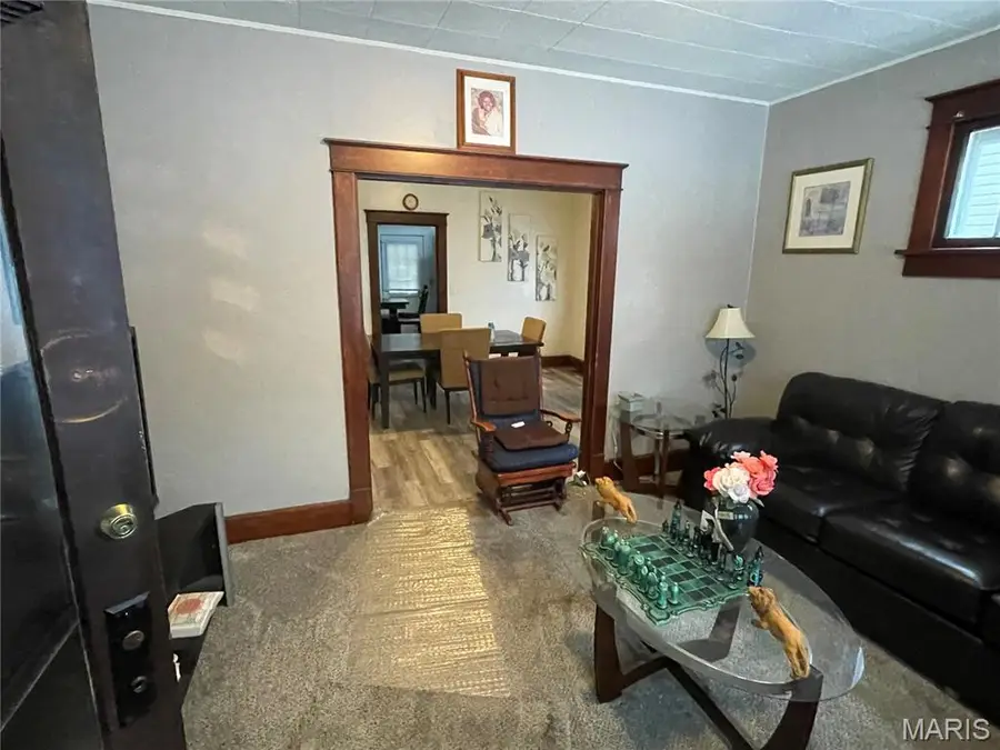 321 Dry Street, Alton, IL 62002 - #3