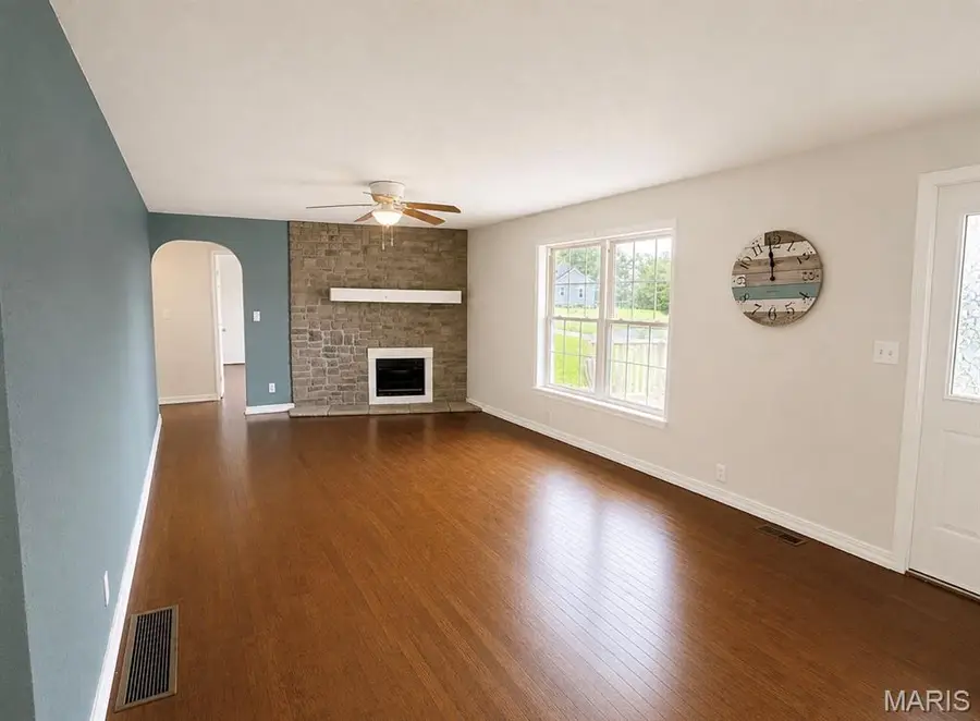 607 South Wood Avenue, Fredericktown, MO 63645 - #3