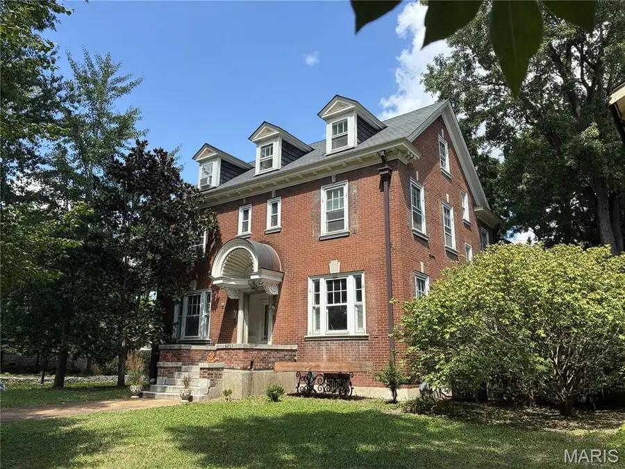 6253 Washington Avenue, Saint Louis, MO 63130 - #3