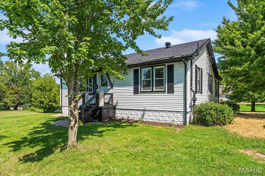 712 Hill Road, Caseyville, IL 62232 - #2