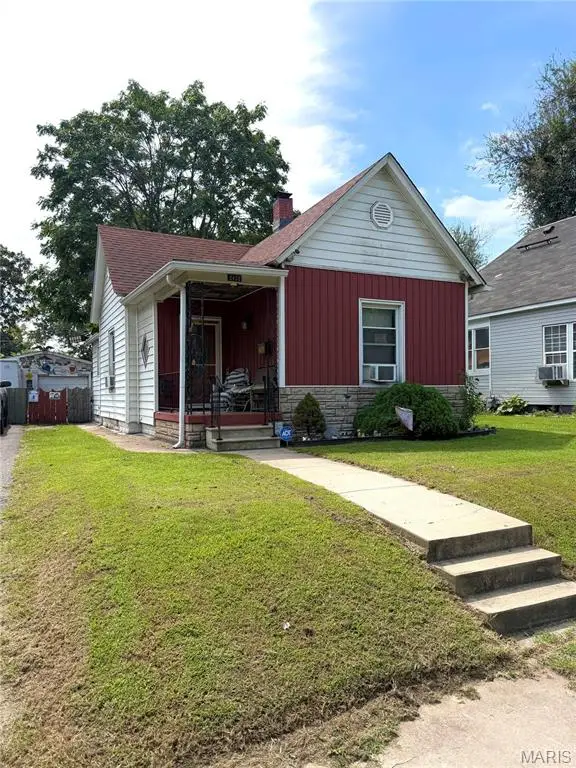 2432 Edwards Street, Granite City, IL 62040