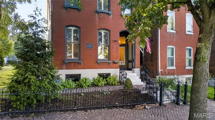 2309 S 12th Street, Saint Louis, MO 63104 - #3