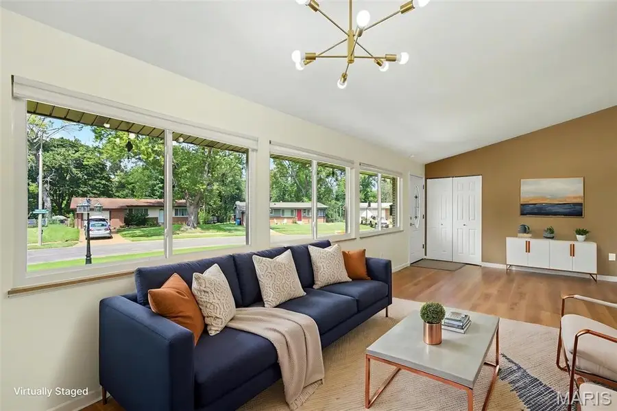 1540 Hialeah Place, Florissant, MO 63033 - #3