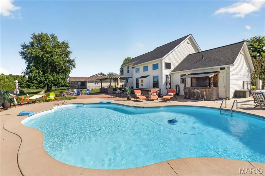 9301 Christopher Lake Drive, Columbia, IL 62236 - #2