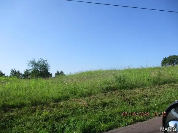 7048 Koko Beach Road, Union, MO 63084