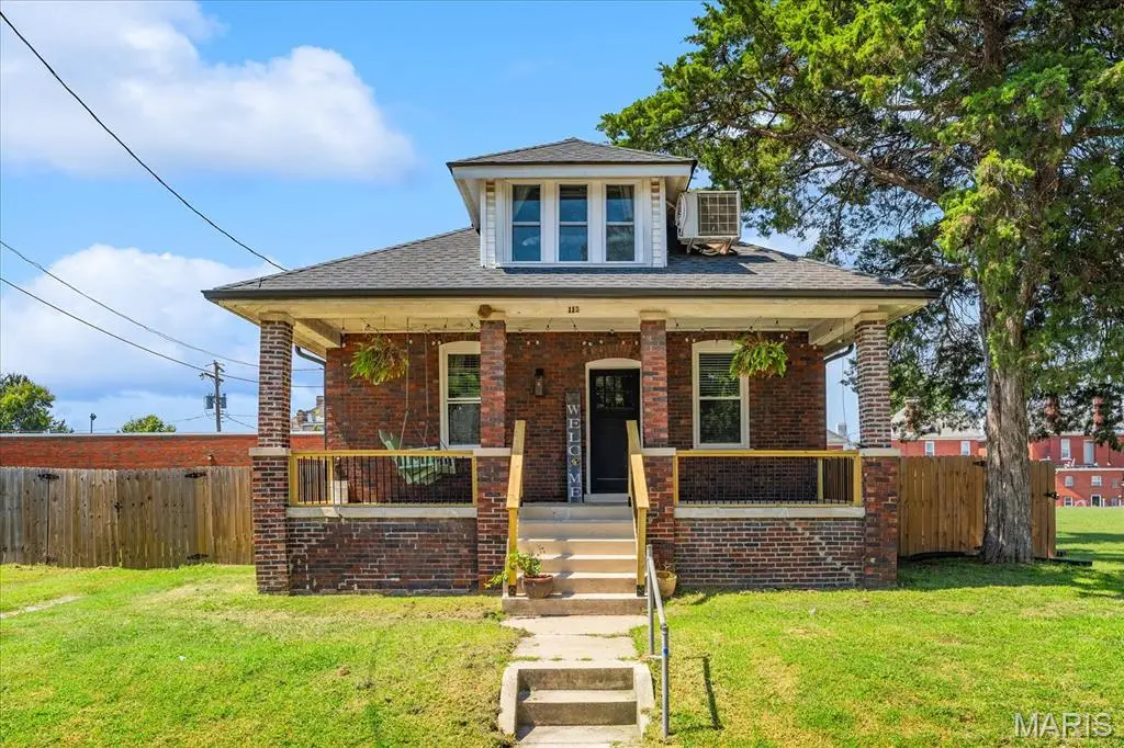 113 Mascoutah Avenue, Belleville, IL 62220 - #1