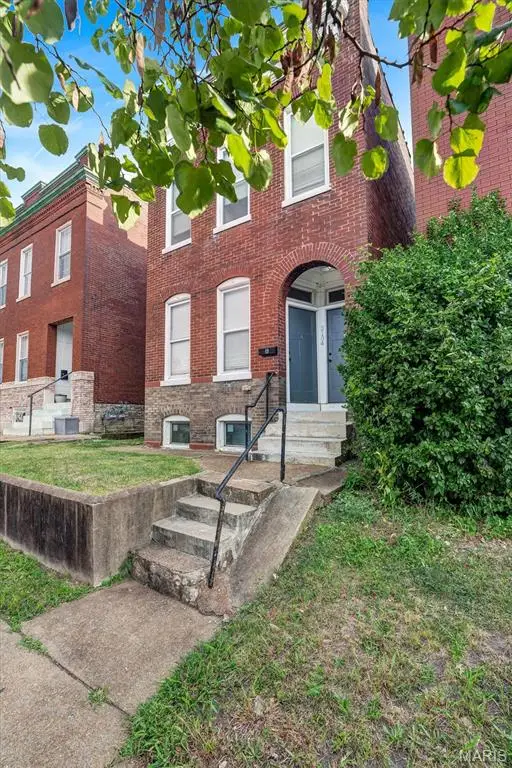 3104 Wyoming Street, Saint Louis, MO 63118 - #3