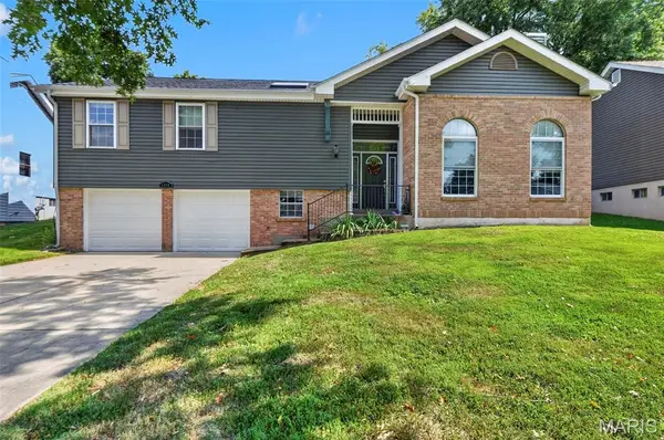 1318 Westbrooke Meadows Lane, Ballwin, MO 63021