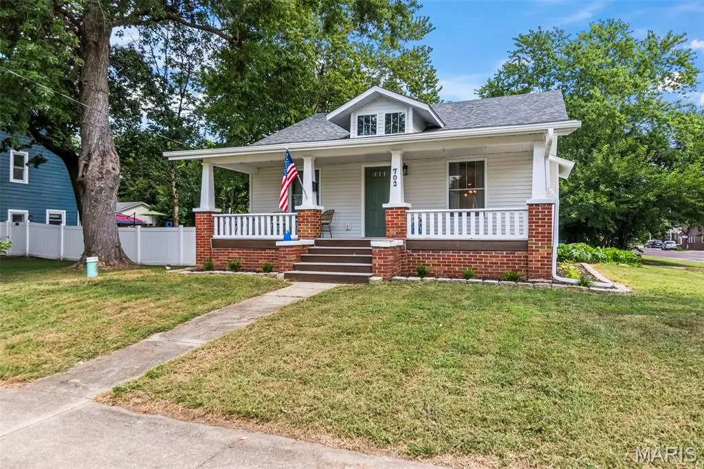702 N Franklin Street, Litchfield, IL 62056 - #1