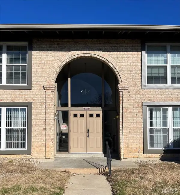 3159 Carefree Lane #H, Florissant, MO 63033