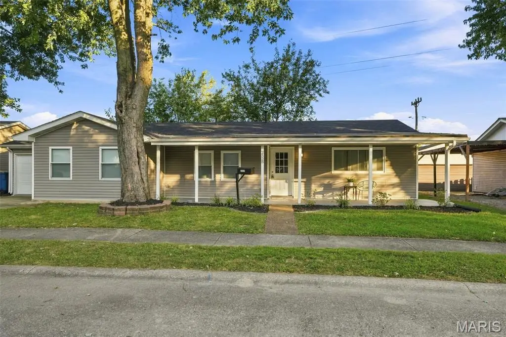 2528 Reveres Route, Granite City, IL 62040 - #1