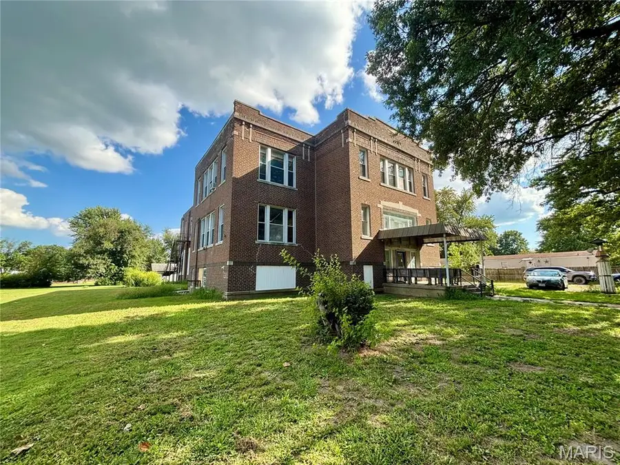 610 Clay Street, Wellsville, MO 63384 - #2