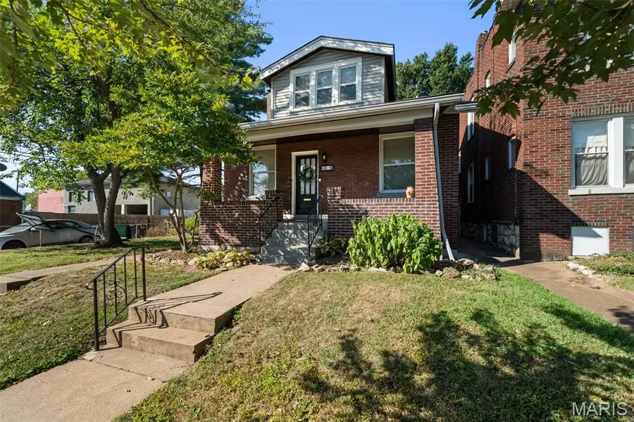 4716 Milentz Avenue, Saint Louis, MO 63116 - #2