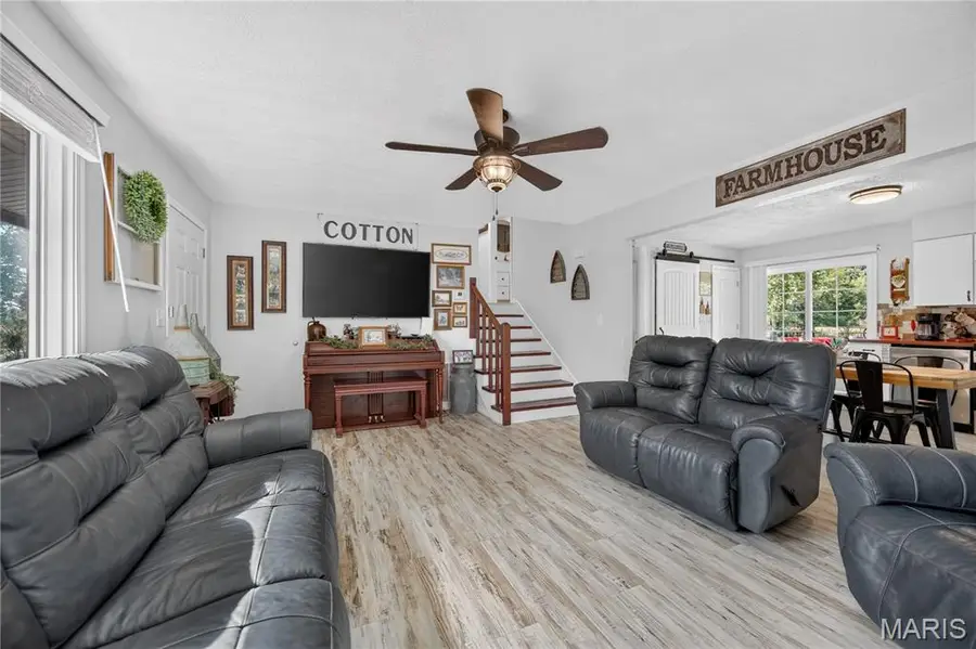 29223 Pacific Drive, Lebanon, MO 65536 - #3