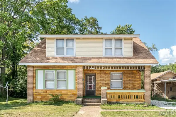 345 E Springfield Avenue, St Clair, MO 63077
