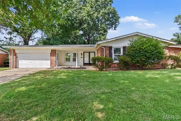 11533 Sherrington Drive, St Louis, MO 63138