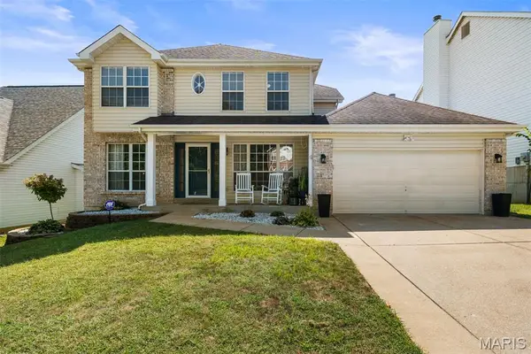 13518 Becker Place Drive, St Louis, MO 63128