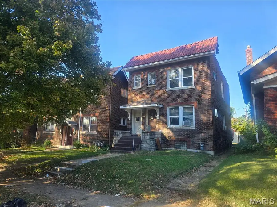 3645 Dunnica Avenue, Saint Louis, MO 63116 - #2