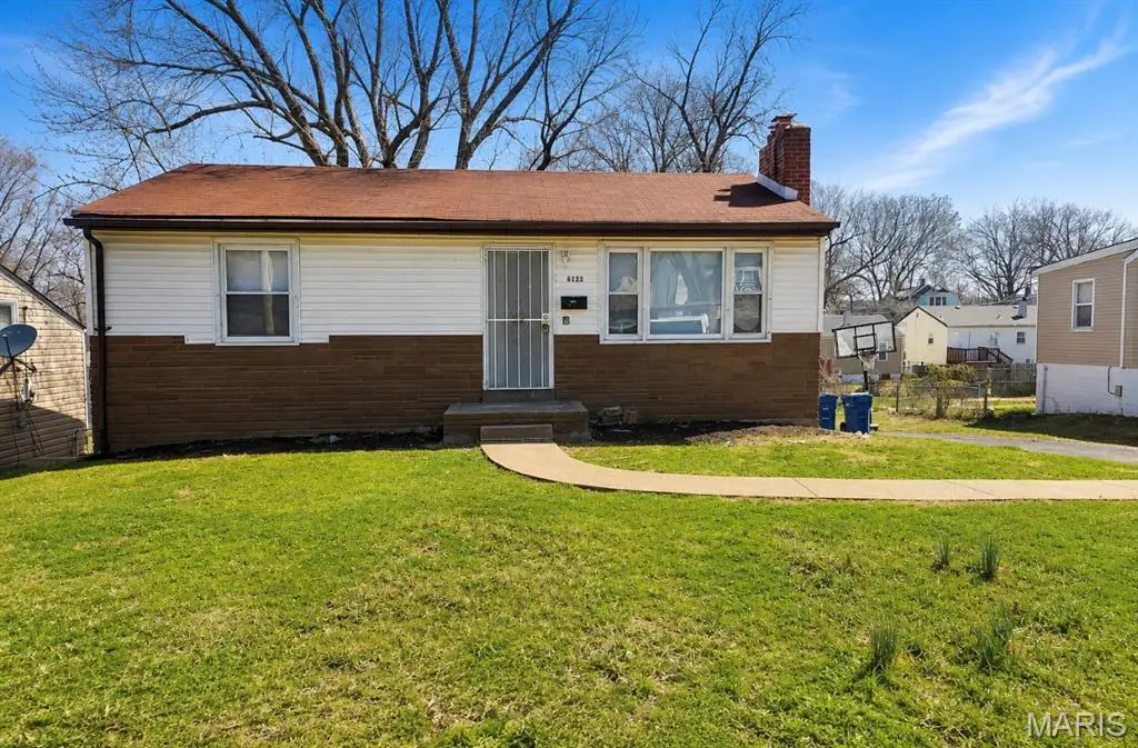 6122 Jackson Avenue, Berkeley, MO 63134 - #1