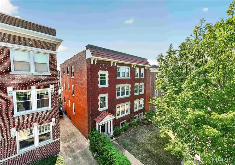 6320 Northwood Avenue #3, Clayton, MO 63105 - #2