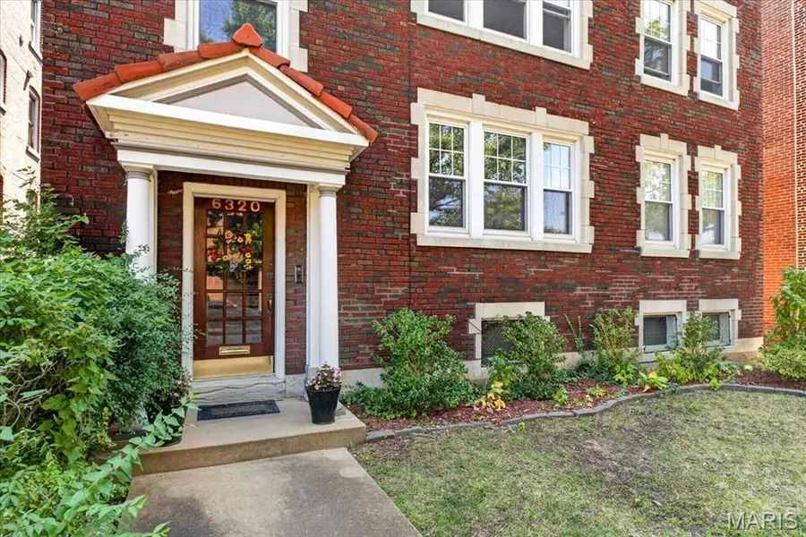 6320 Northwood Avenue #3, Clayton, MO 63105 - #3