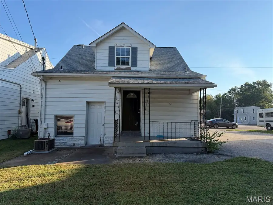 1608 W Main Street, Belleville, IL 62220 - #2