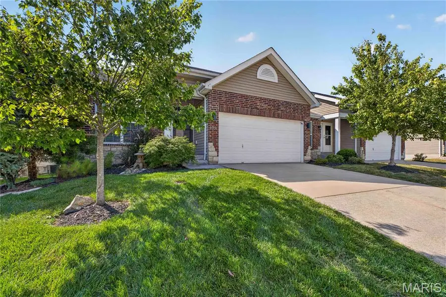5931 Stephanie Green Court, Saint Louis, MO 63129 - #2