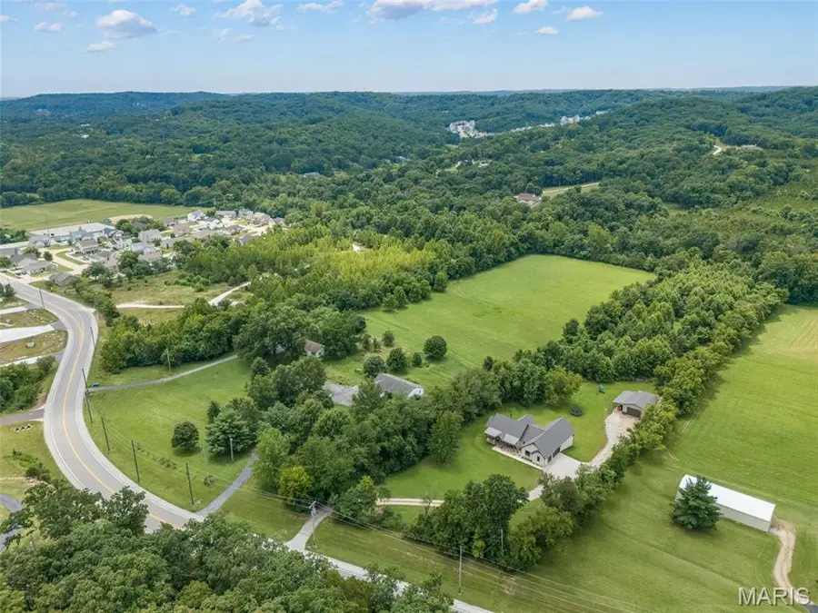 3102 Lions Den Road, Imperial, MO 63052 - #3