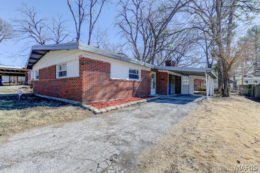 6628 Bitteroot Lane, Berkeley, MO 63134 - #1