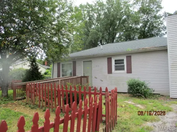 213 Bethel Mine Road, Caseyville, IL 62232