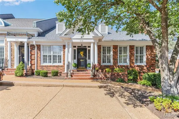 519 Middleton Court, Kirkwood, MO 63122