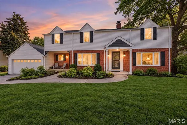 18 Chaminade Drive, St Louis, MO 63141