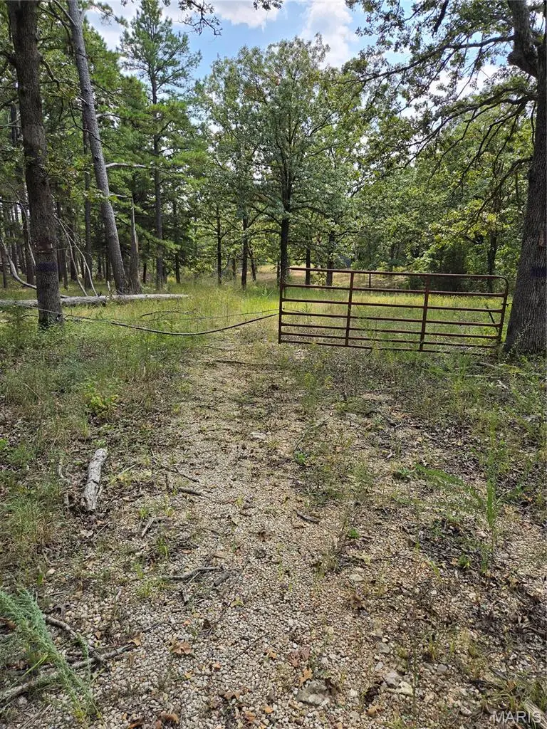 17740 County Road 7460, Liberty, MO 65550 - #1