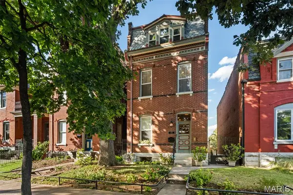 2213 Arsenal Street, St Louis, MO 63118