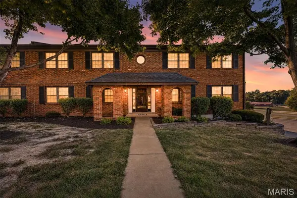 7923 Royal Arms Court #2, St Louis, MO 63123