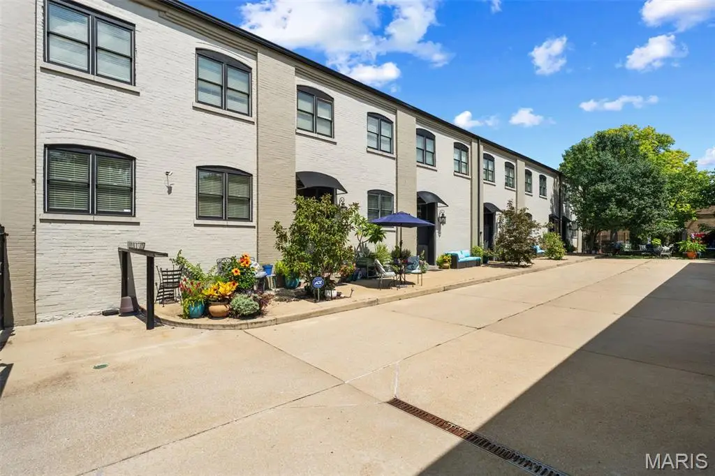 2315 Tennessee Avenue, Saint Louis, MO 63104 - #1