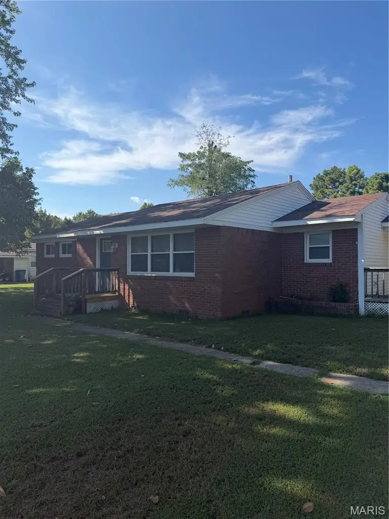 435 Vandenvender Avenue, New Madrid, MO 63869 - #2