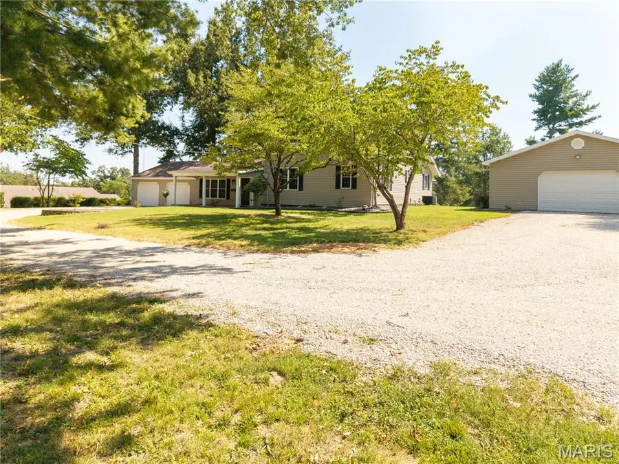 700 Feltz Street, Perryville, MO 63775 - #3