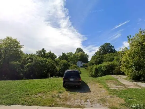 423 S Clinton Street, Collinsville, IL 62234