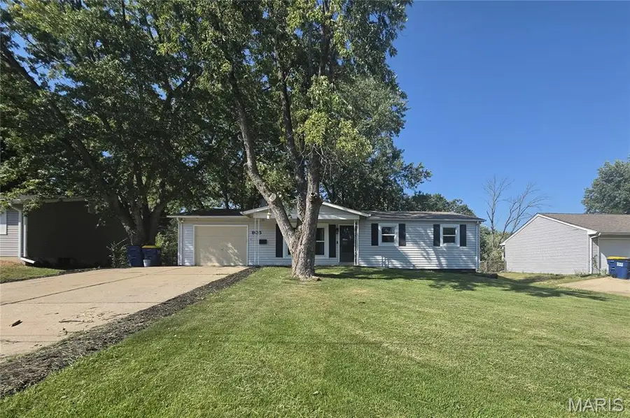 905 Lakeview Drive, Warrenton, MO 63383 - #2