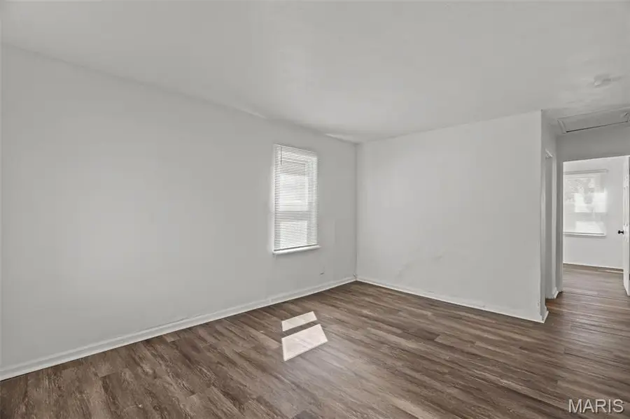 9823 Winkler Drive, Saint Louis, MO 63136 - #3