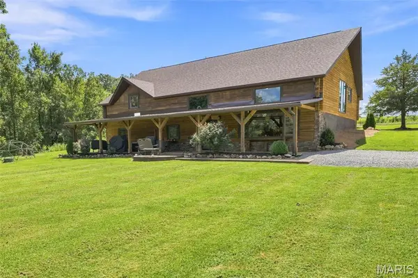 5501 Flatwoods Road, Farmington, MO 63640