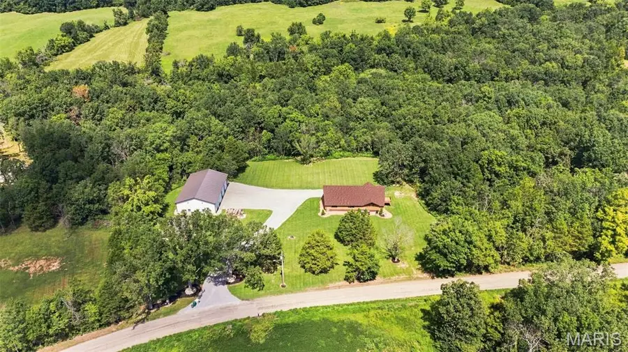 5501 Flatwoods Road, Farmington, MO 63640 - #2