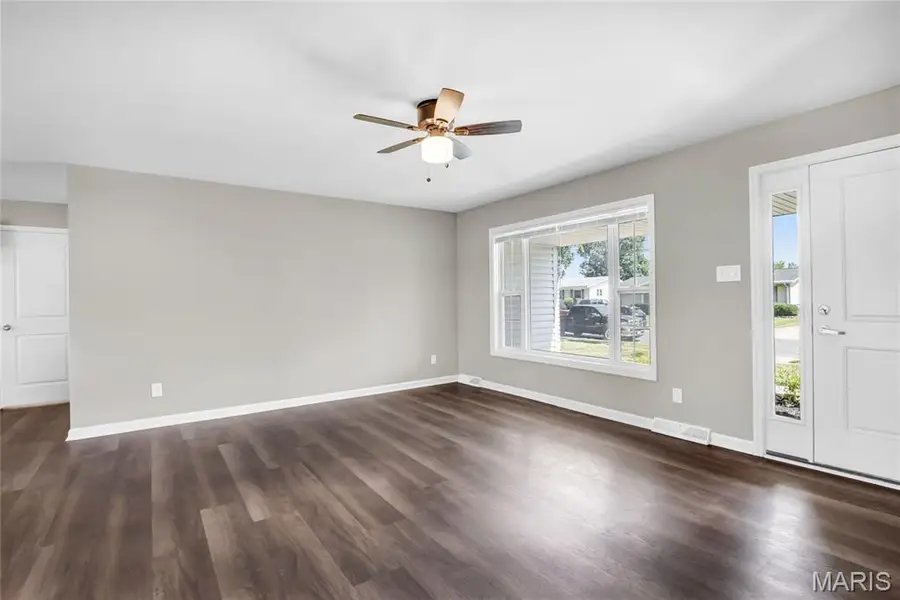 375 Albert Drive, Florissant, MO 63031 - #3
