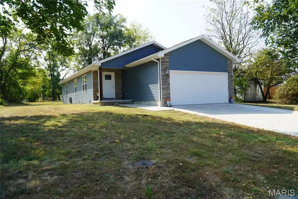 950 Main Street, Lebanon, MO 65536