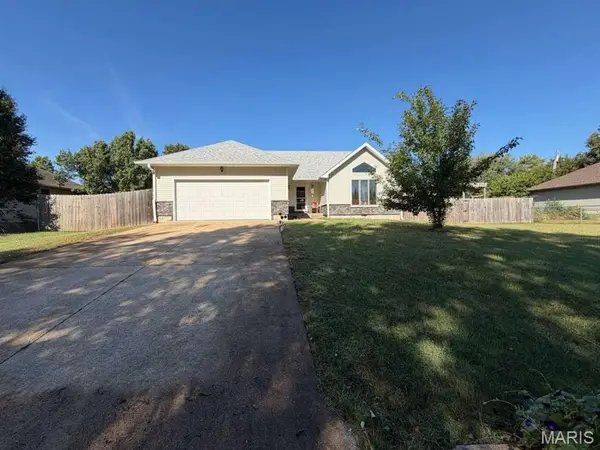 1401 Woodspice Trail, Lebanon, MO 65536