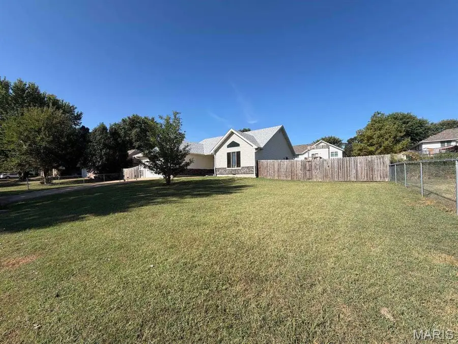 1401 Woodspice Trail, Lebanon, MO 65536 - #2