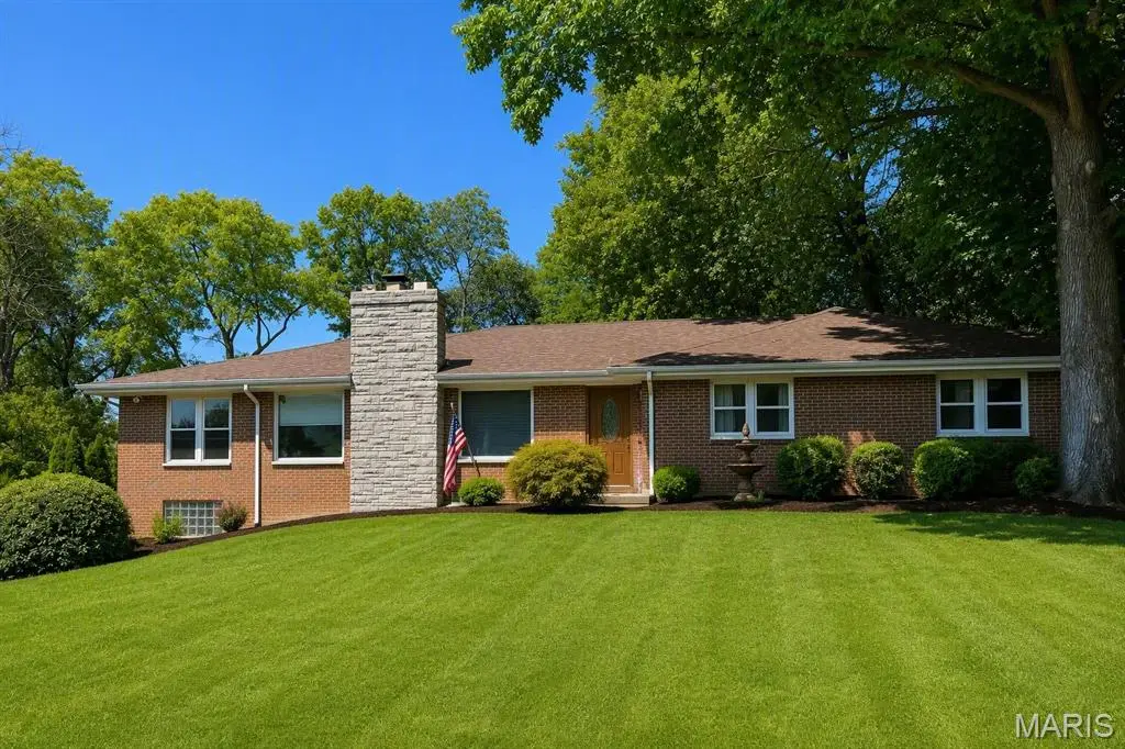 819 Willoway Avenue, East Alton, IL 62024 - #1