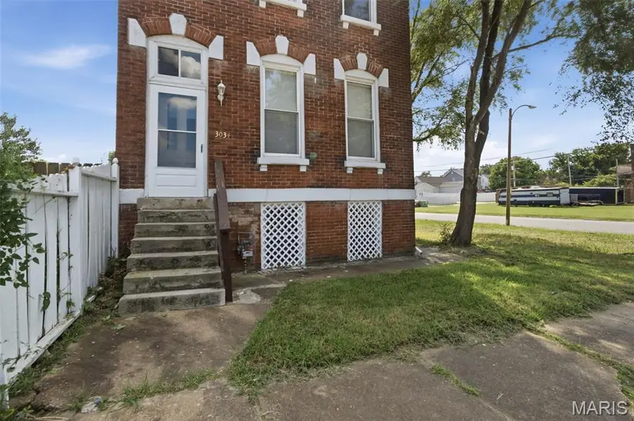 3034 Rutger Street, Saint Louis, MO 63104 - #3