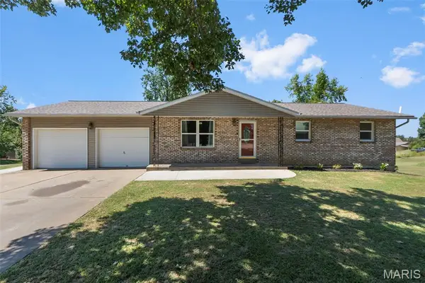 12 Jessie Street, Perryville, MO 63775